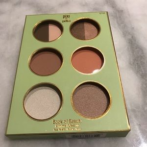 Pixi Petra Book of Beauty - Minimal Makeup